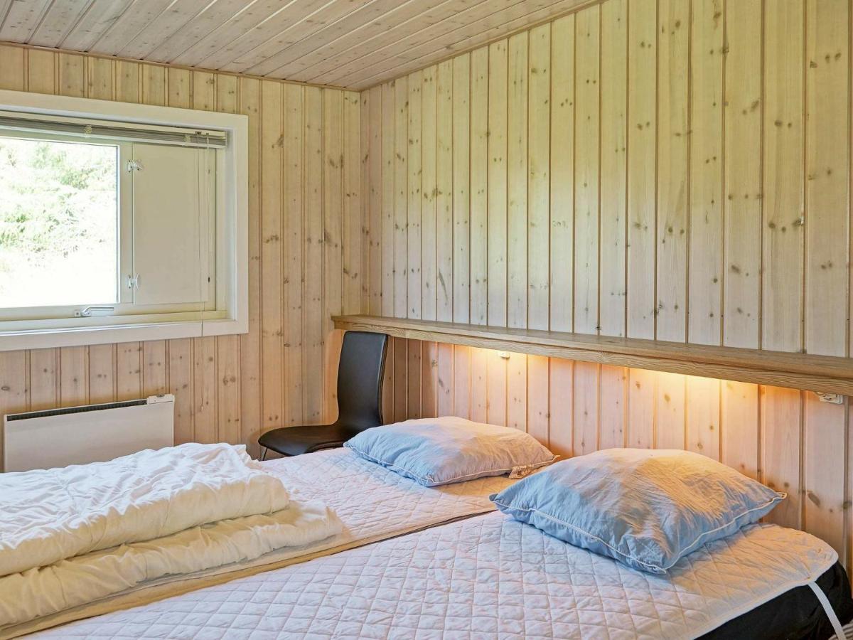 12 Person Holiday Home In Aakirkeby Vester Somarken Екстер'єр фото