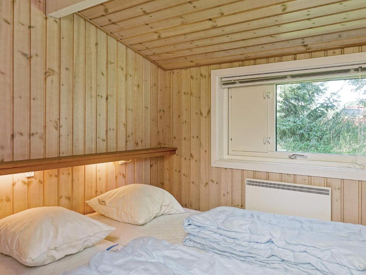 12 Person Holiday Home In Aakirkeby Vester Somarken Екстер'єр фото